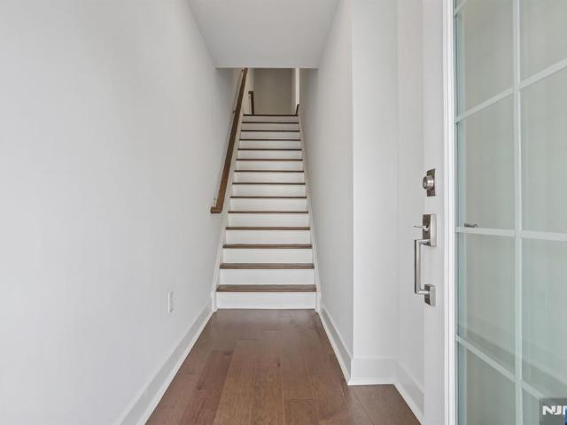 Townhouse for sale in East Hanover, New Jersey