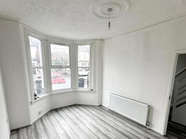 House for rent in Scotch Estate, Greater London