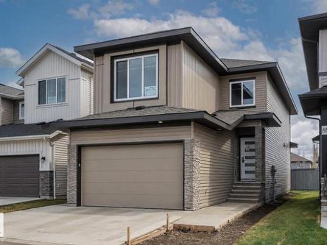House for sale in Fort Saskatchewan, Alberta