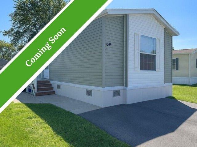 House for sale in Niagara, New York