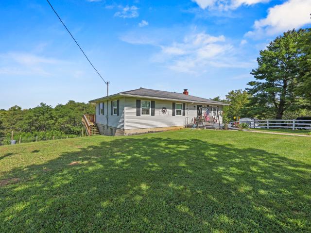 House for sale in Mount Olivet, Kentucky