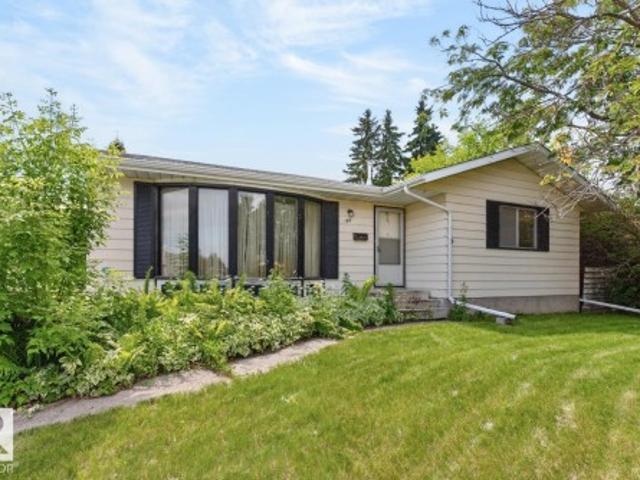 House for sale in Sherwood Park, Alberta