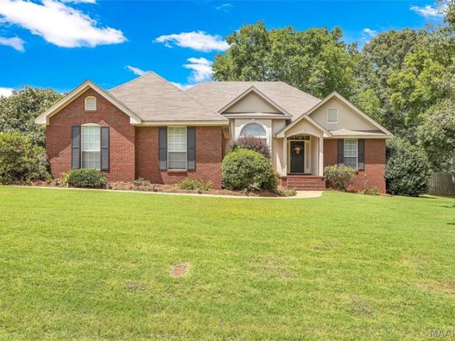 House for sale in Elmore, Alabama