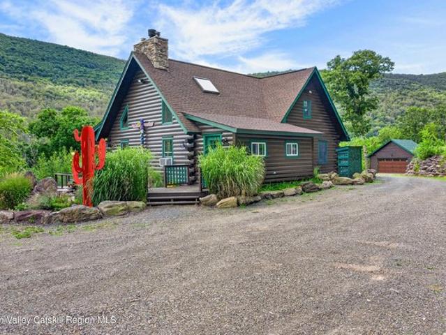 House for sale in East Jewett, New York