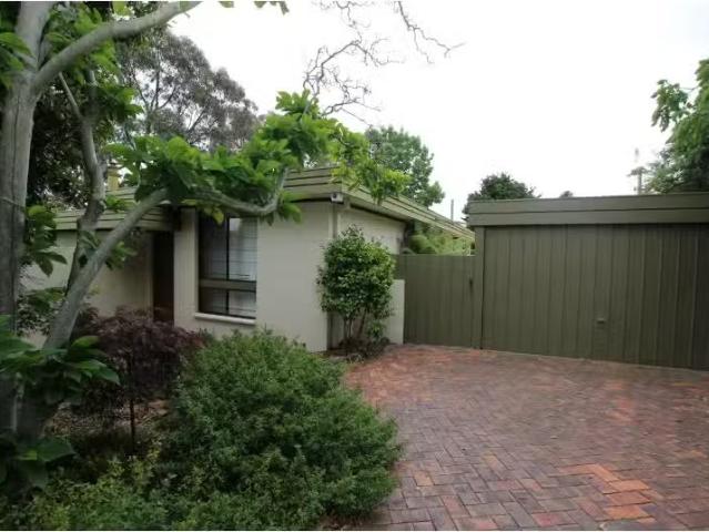 House for rent in Weston, District of Weston Creek
