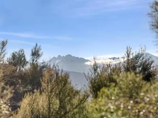 House for sale in Otakou