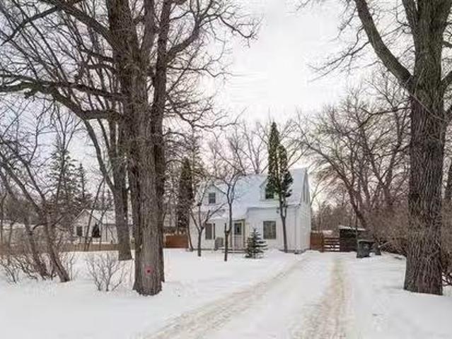 House for sale in East St. Paul, Manitoba