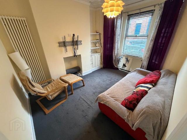 Townhouse for rent in Bloomfield, Northern Ireland