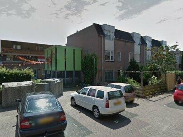 Appartement te huur in Johannes Geradtswegbuurt, Noord Holland