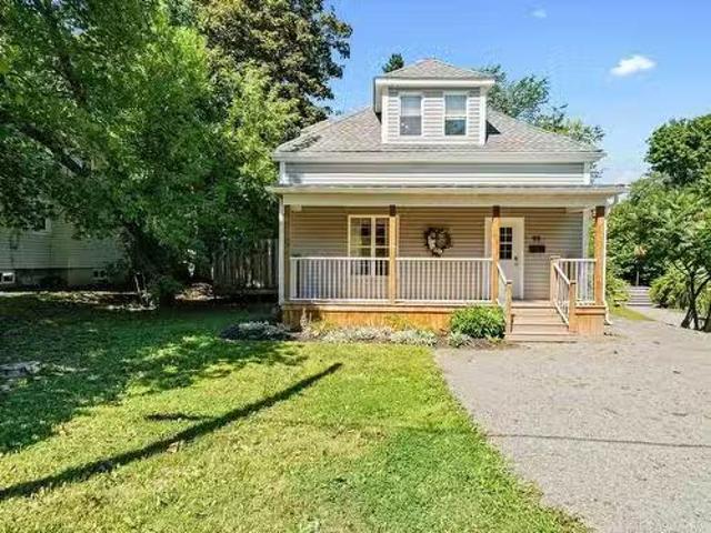 House for sale in New Glasgow, Nova Scotia