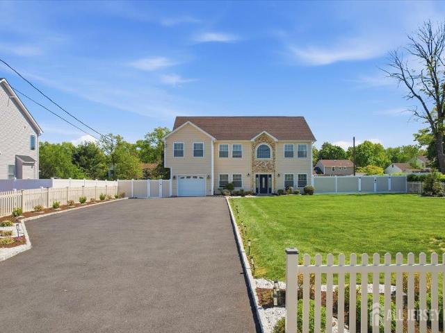 House for sale in Piscataway, New Jersey