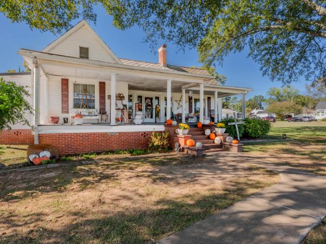 House for sale in Trion, Georgia