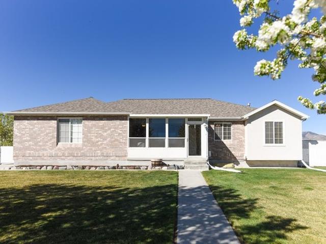 House for sale in Grantsville, Utah