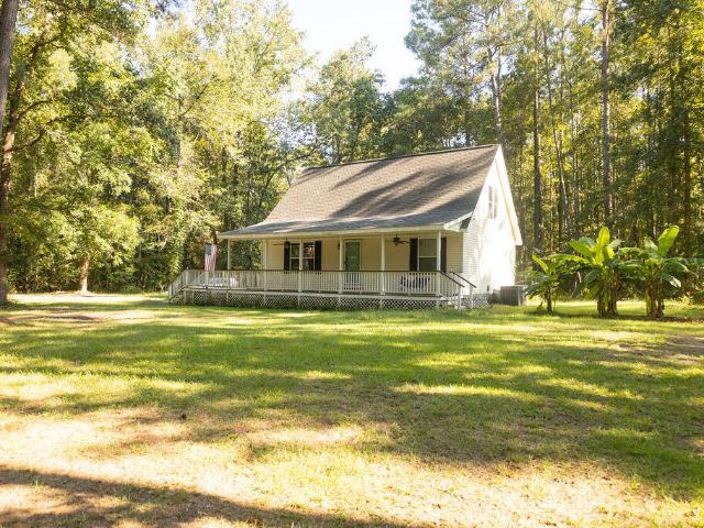 House for sale in Cottageville, South Carolina