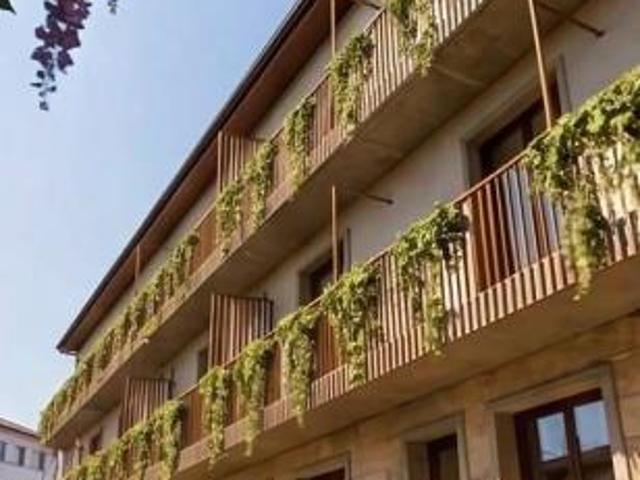 Palazzo in vendita a Cascina Marisa, Locate Triulzi