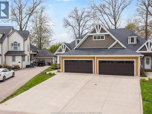 House for sale in Amherstburg, Ontario