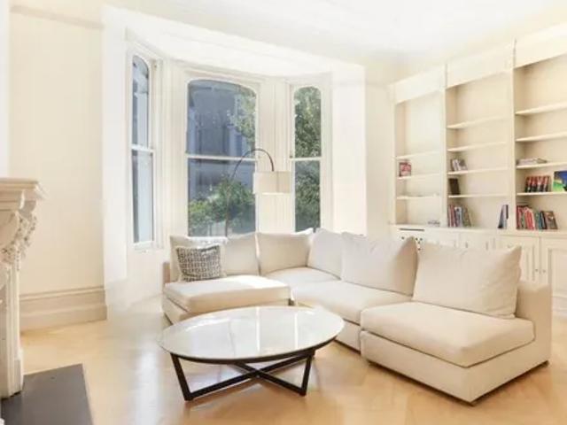 Apartment for rent in Earl's Court, Greater London