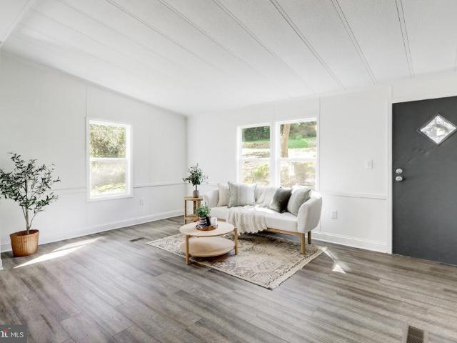 House for sale in Modena, Chester County