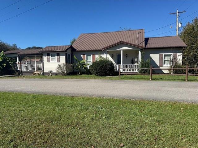 House for sale in Dawkins, West Van Lear