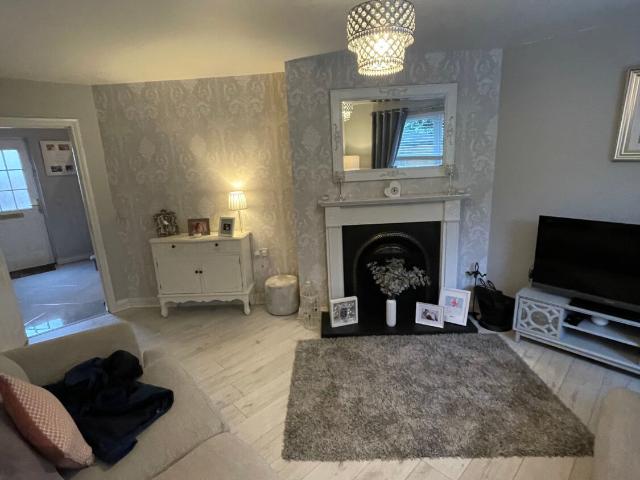 Apartment for rent in Shantallow, Londonderry