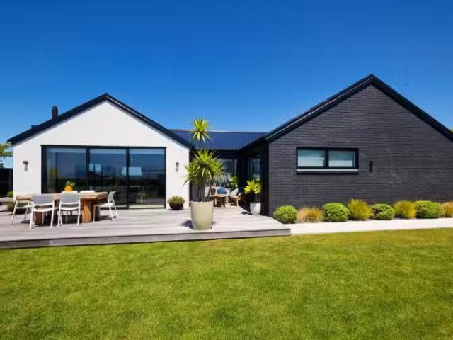 House for sale in Marlborough