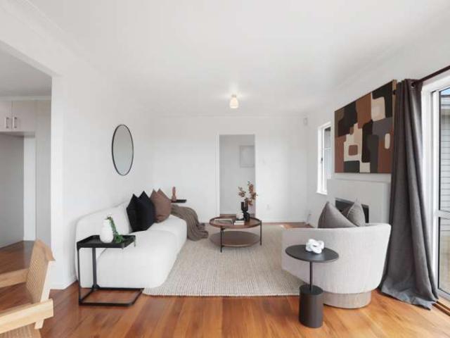 House for sale in Oratia