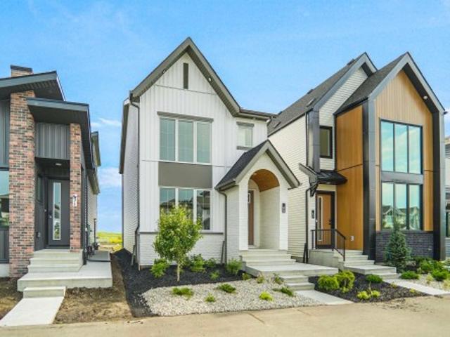 House for sale in Fort Saskatchewan, Alberta