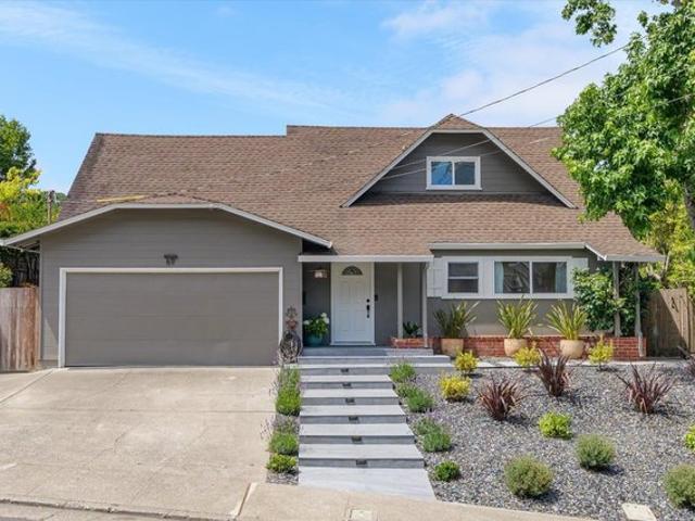 House for sale in Corte Madera, California