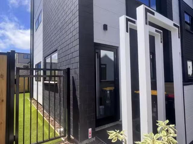 House for rent in Heathcote, Canterbury