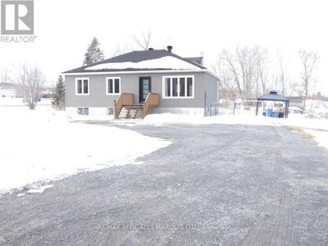 House for sale in North Stormont, Ontario