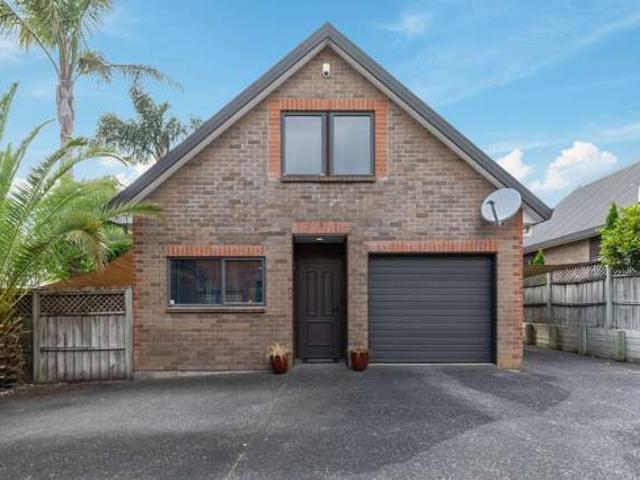 House for sale in Paremoremo, Oroua County