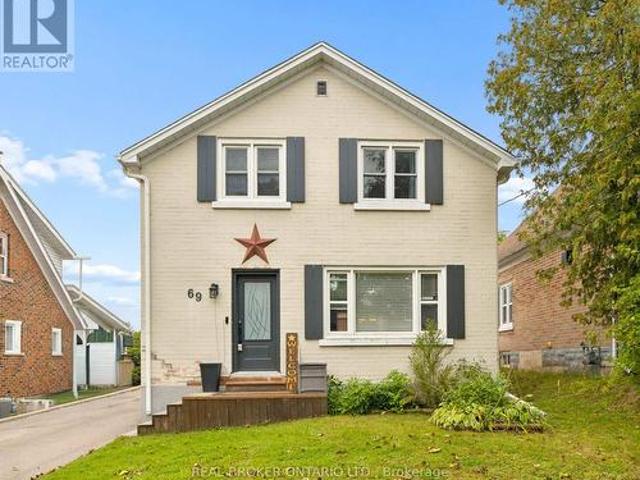 House for sale in Victoria Hills, Kitchener