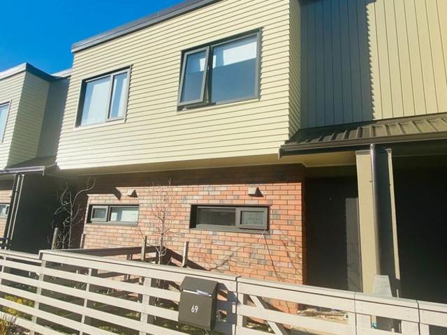 House for rent in Owhata, Oroua County