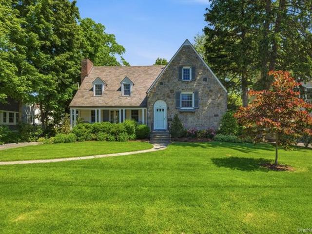 House for sale in Scarsdale, New York