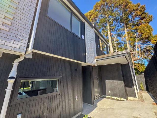 Townhouse for rent in Auckland, Oroua County
