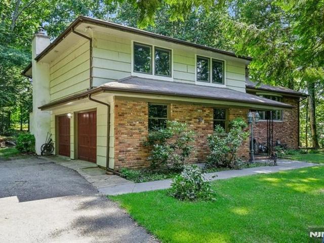 House for sale in Passaic, New Jersey
