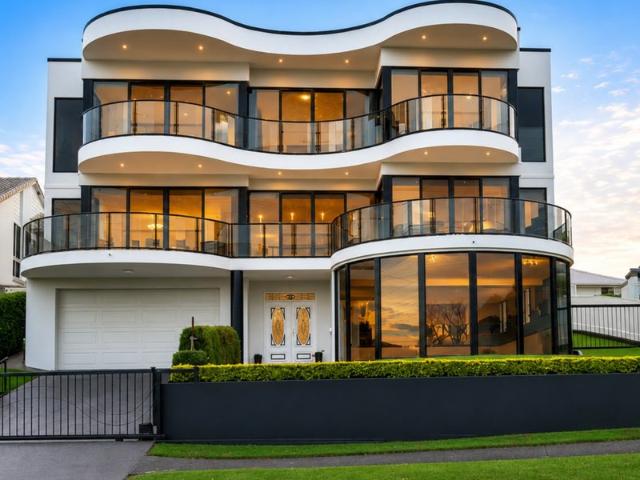 House for sale in Banora Point, New South Wales