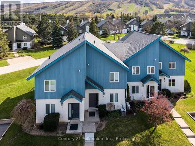 Townhouse for rent in Grey, Ontario
