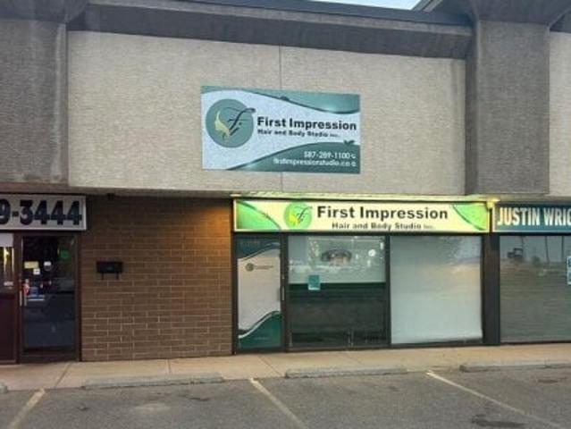 Office for sale in Medicine Hat, Alberta