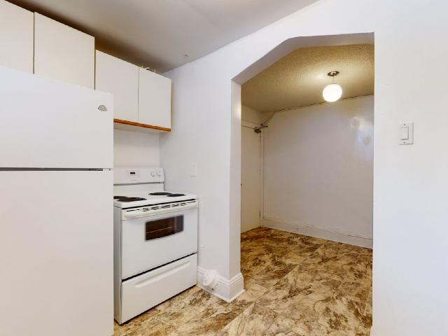 Apartment for rent in Mulhurst Bay, Ontario