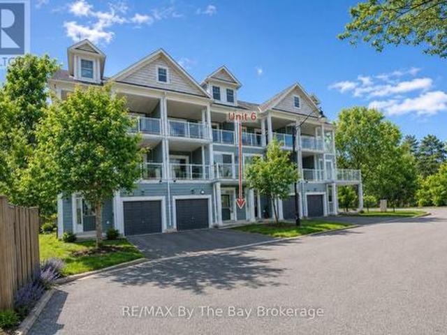Townhouse for sale in Wasaga Beach, Ontario