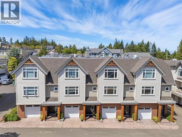 House for sale in Qualicum Beach, British Columbia