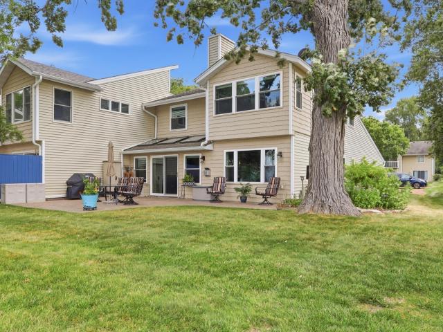 Townhouse for sale in Hennepin, Minnesota