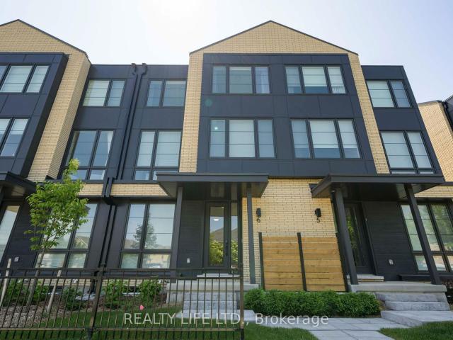 Condo for sale in Burlington, Ontario