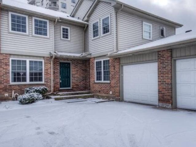 Condo for sale in Waterloo, Ontario
