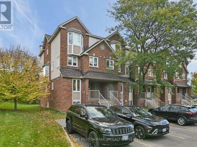 Townhouse for sale in Briston Private Condos, Ottawa