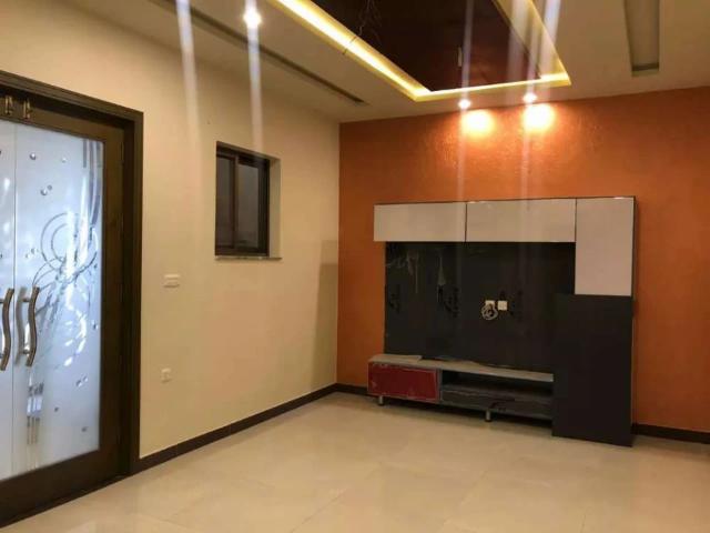 House for sale in Faisalabad, Islamabad Capital Territory