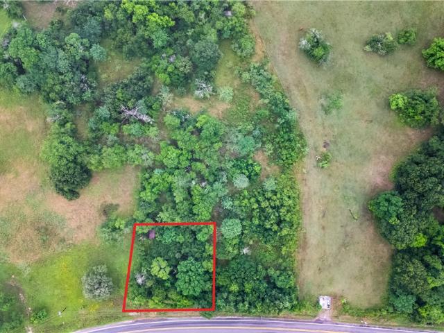 Land for sale in Midway, Texas