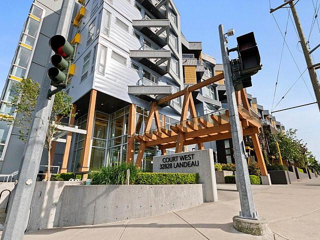 Condo for sale in Abbotsford, British Columbia
