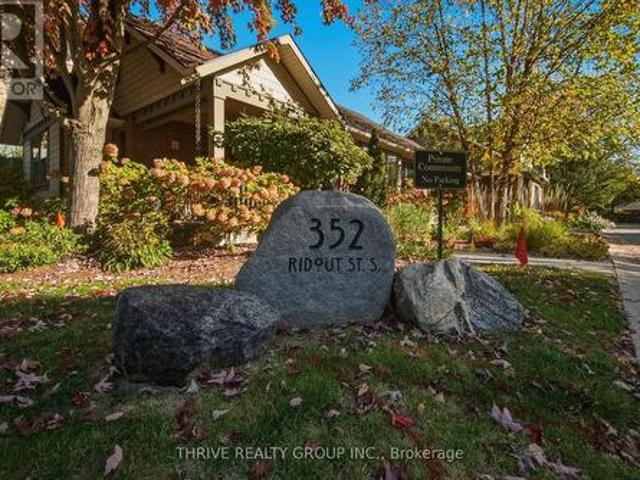Townhouse for sale in London, Southwestern Ontario